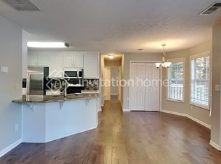 675 Alcovy Springs Dr, Lawrenceville, GA 30045