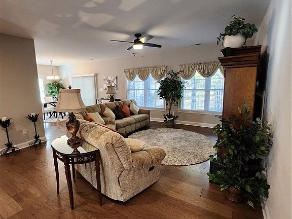 5th image of 3403 Cobblestone Ct