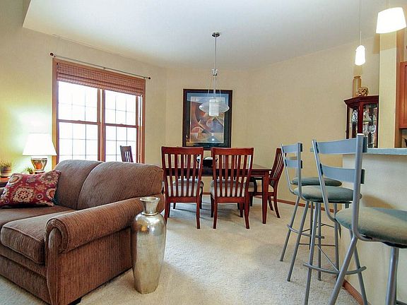 5th image of 3314 N Stone Creek Cir #70