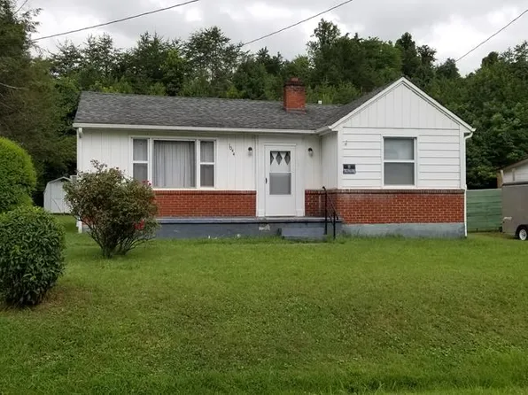 1044 Blackberry Rd, Bassett, VA 24055