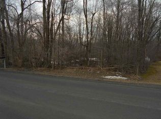 1 Lansing Rd, Troy, NY 12180