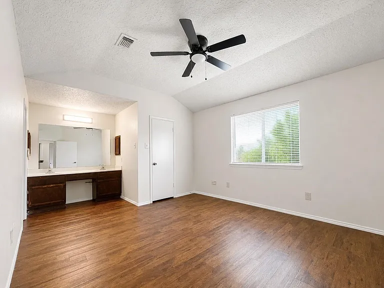 16703 Gold Bridge Ct — Photo 7