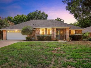 5604 Calumet Dr, Arlington, TX 76017