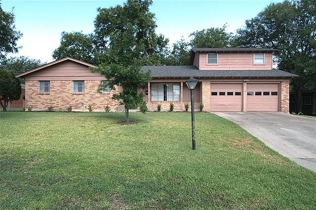 1st image of 5648 Wedgmont Cir N