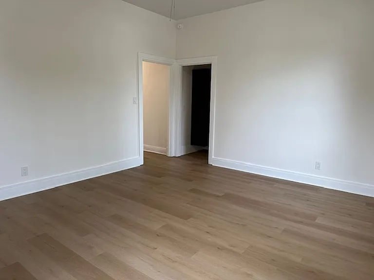 414 E Main St #2 — Photo 2