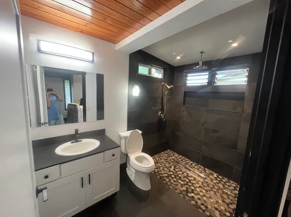 6617 Kuhoho St, Kapaa, HI 96746