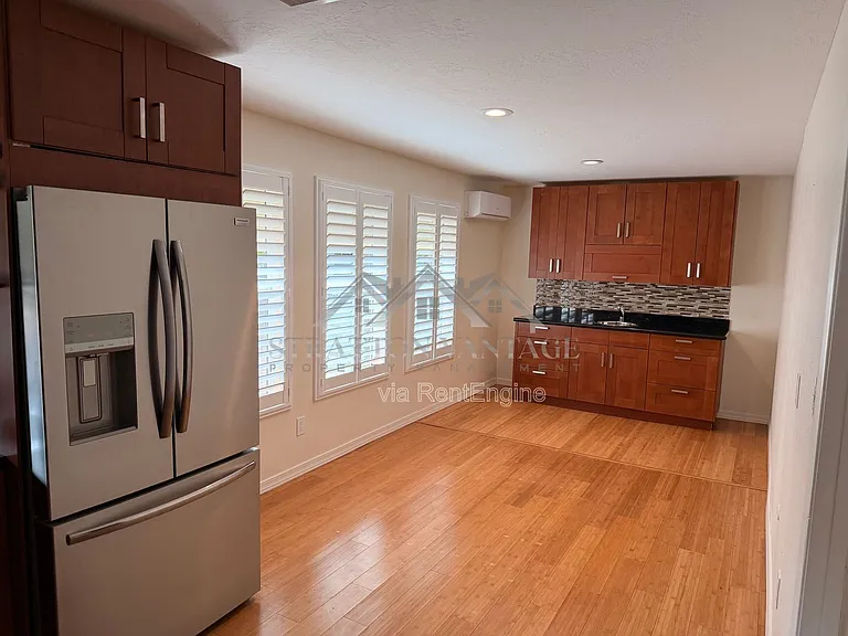 13430 N 30th St — Photo 5