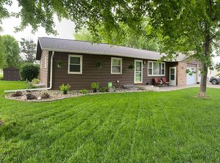 1401 Oak St, Sheldon, IA 51201