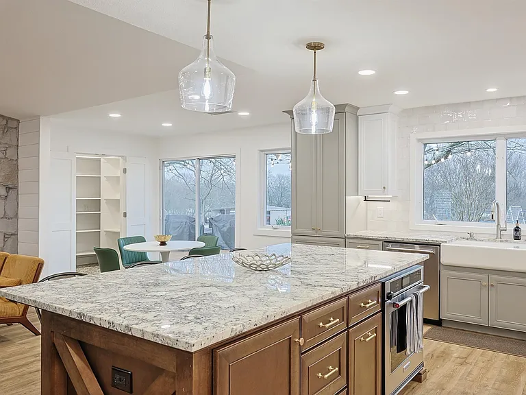 2368 County Road 852 — Photo 17