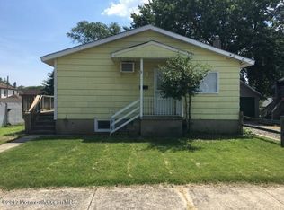 17 W Nevada Ave, Absecon, NJ 08201
