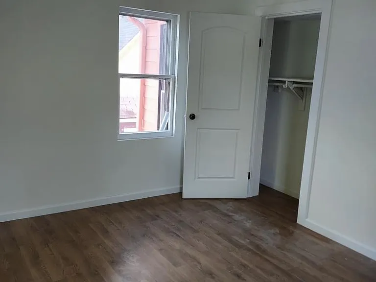 1134 N Dearborn St #B — Photo 3