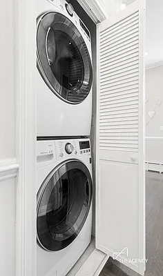 Rented by The Agency | media 4