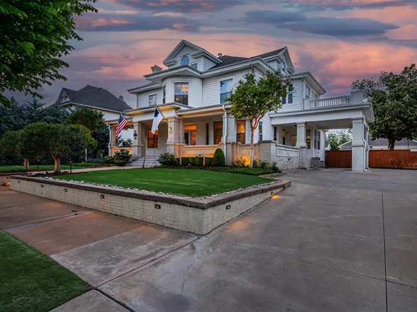 716 E Noble Ave, Guthrie, OK 73044