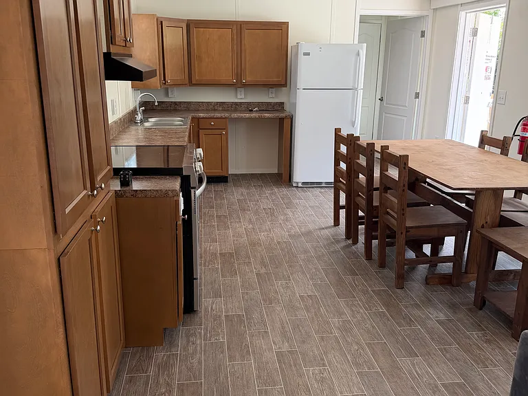 843 Baker Ave #2 — Photo 4