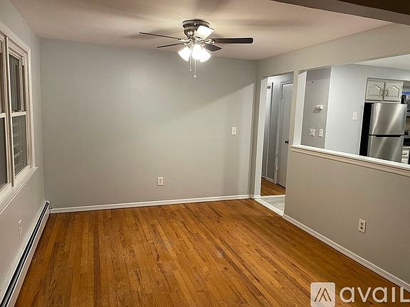 3rd image of 246 Terrace Ave Floor 2