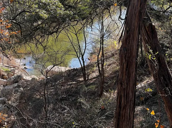 26809 Blue Cove Rd, Marble Falls, TX 78654