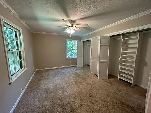 1507 Locust Cir SE — Photo 10