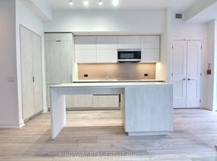 21 Park St E #2, Mississauga, ON L5G 0C2
