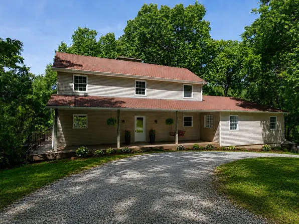 10714 W Brome Rd, Rocheport, MO 65279