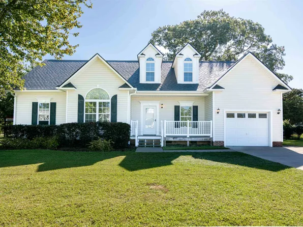 59 Jc Dr, Selma, NC 27576