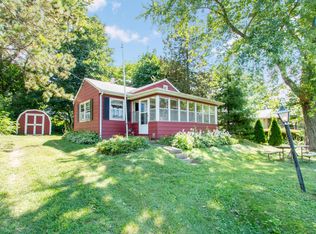 N6500 Anderson Dr, Delavan, WI 53115