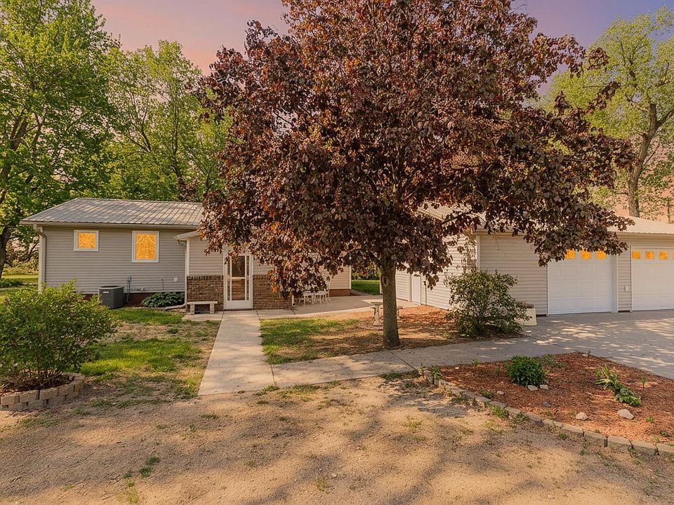1st image of 83184 560th Ave