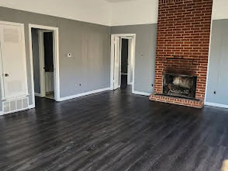 1007 N Roselawn Dr W — Photo 4