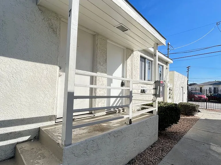 449 El Cajon Blvd — Photo 3