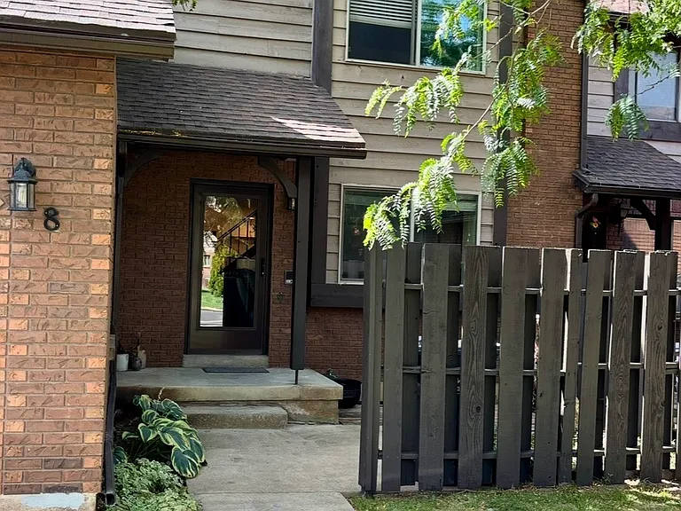 1120 E Canyon Rd #8 — Photo 1