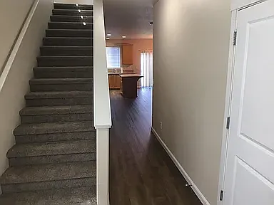 1481 Gifford St SE — Photo 10