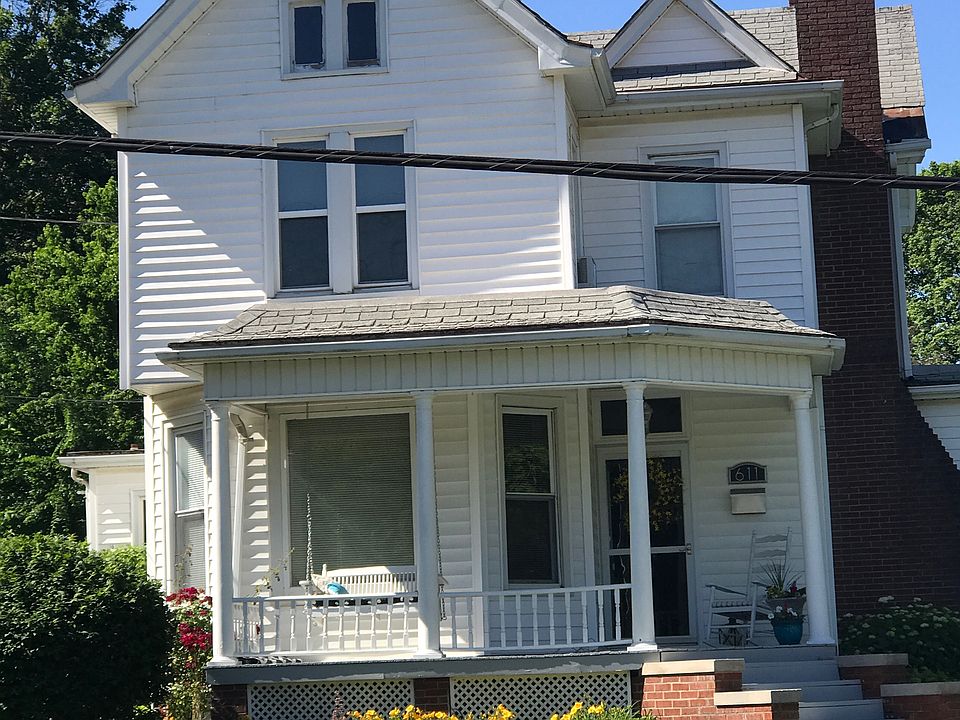 Beautiful 100yr Farm House