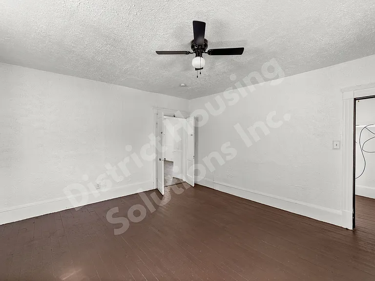 8302 Sowinski Ave #UP — Photo 15