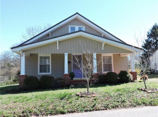1280 21st St NE, Hickory, NC 28601