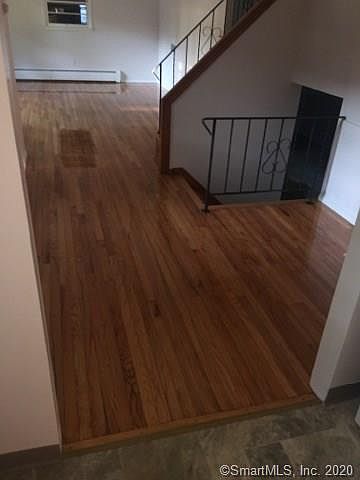 2nd image of 13 Dover Rd
