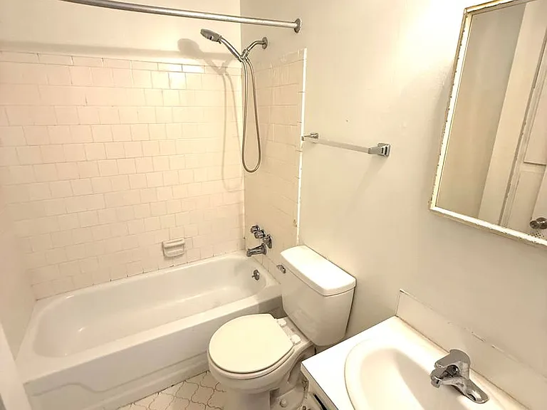 5953 Oakleigh Rd — Photo 9