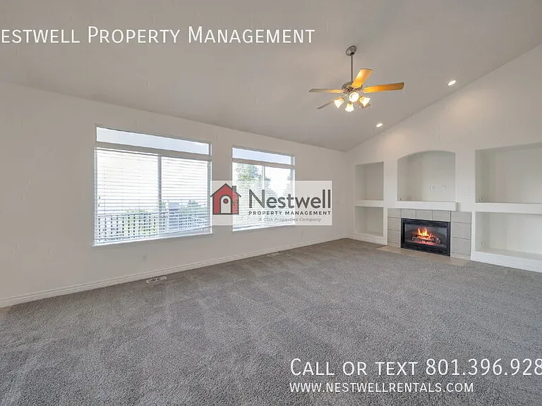 481 E Lana Ct — Photo 24