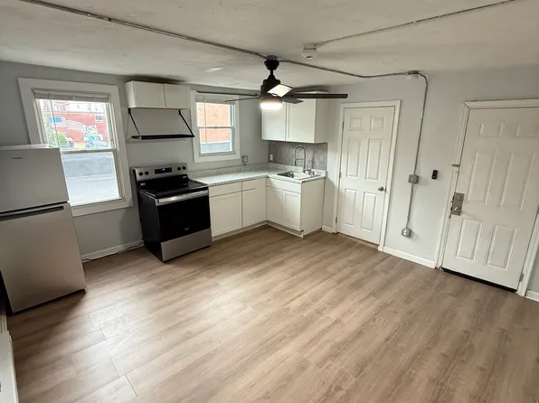 57 N Main St #2F, Woonsocket, RI 02895