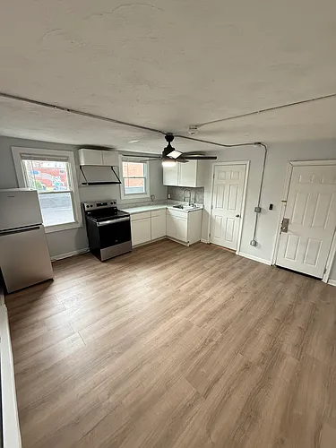 57 N Main St #2F Photo 1