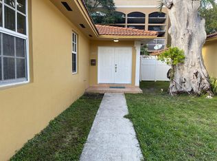 3667 SW 27th St, Miami, FL 33133