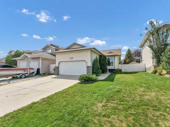 402 E Stratton Way SE, Medicine Hat, AB T1B 4N2