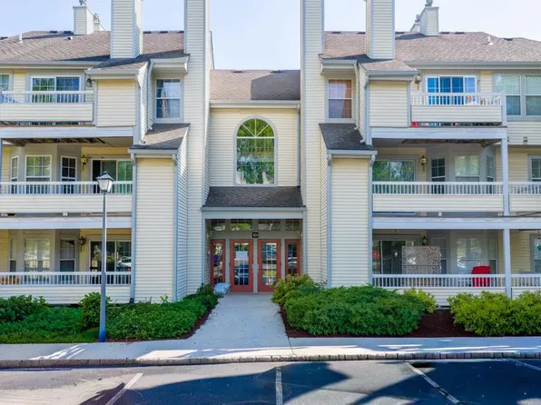 101 Lassen Ct APT 4, Princeton, NJ 08540