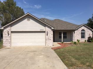 20907 E 34th St S, Broken Arrow, OK 74014