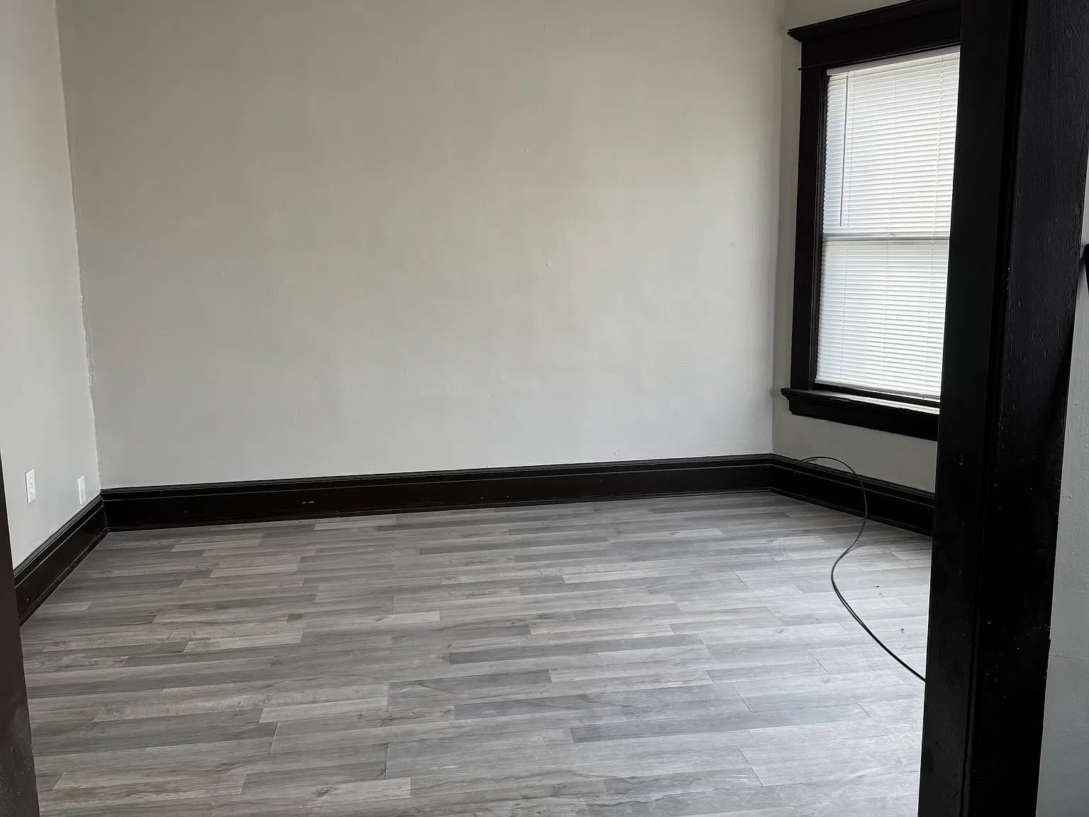 2 bed, $1,200 — Photo 3