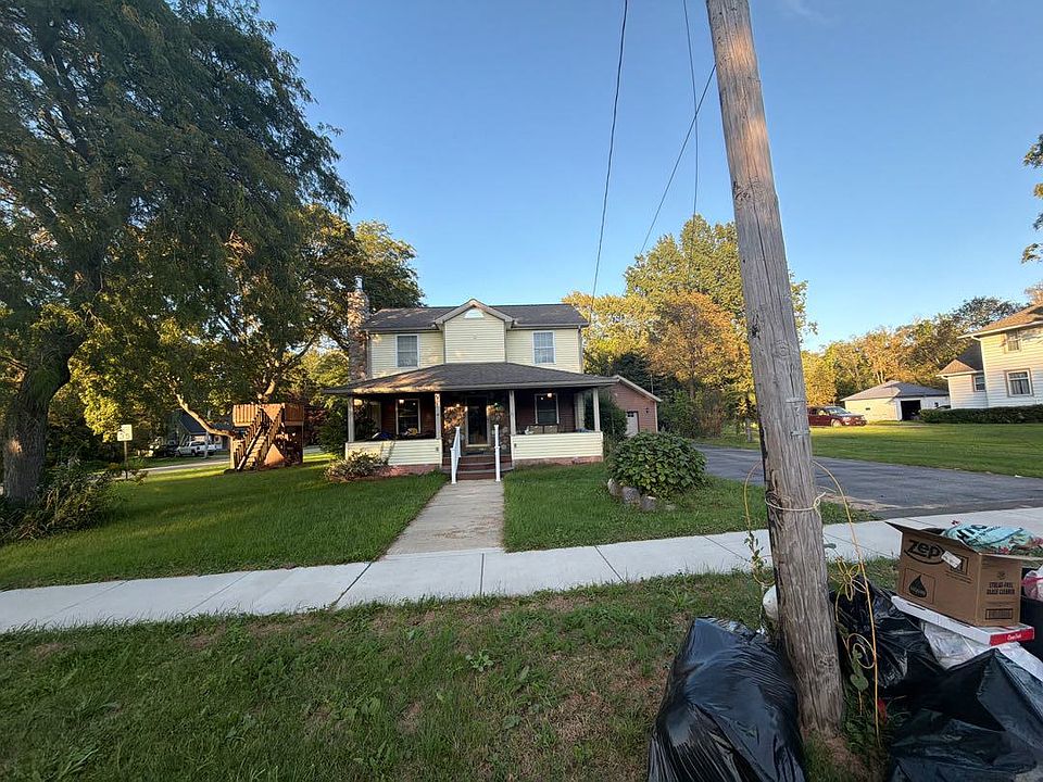 1st image of 37 Central Ave