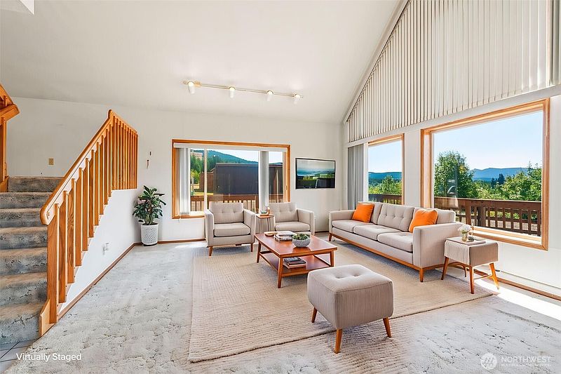 5th image of 805 Luebke Road