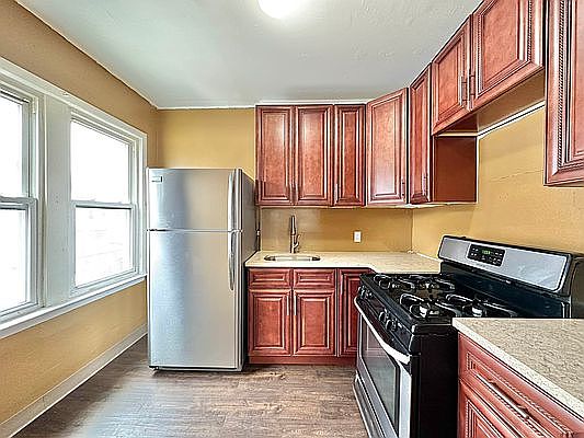 3rd image of 102-27 91st Ave Floor 2
