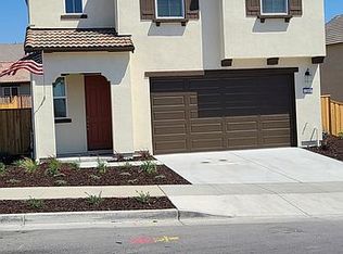 285 Fern St, Hollister, CA 95023