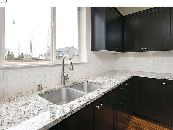 4th image of 3510 Q St