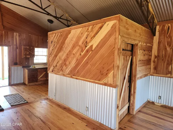 26898 NW County Road 333, Bristol, FL 32321