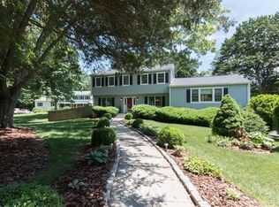 7 Arrowhead Ct, Norwalk, CT 06851